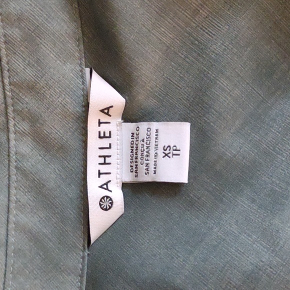 Athleta Long Sleeve Button Down - Picture 5 of 6